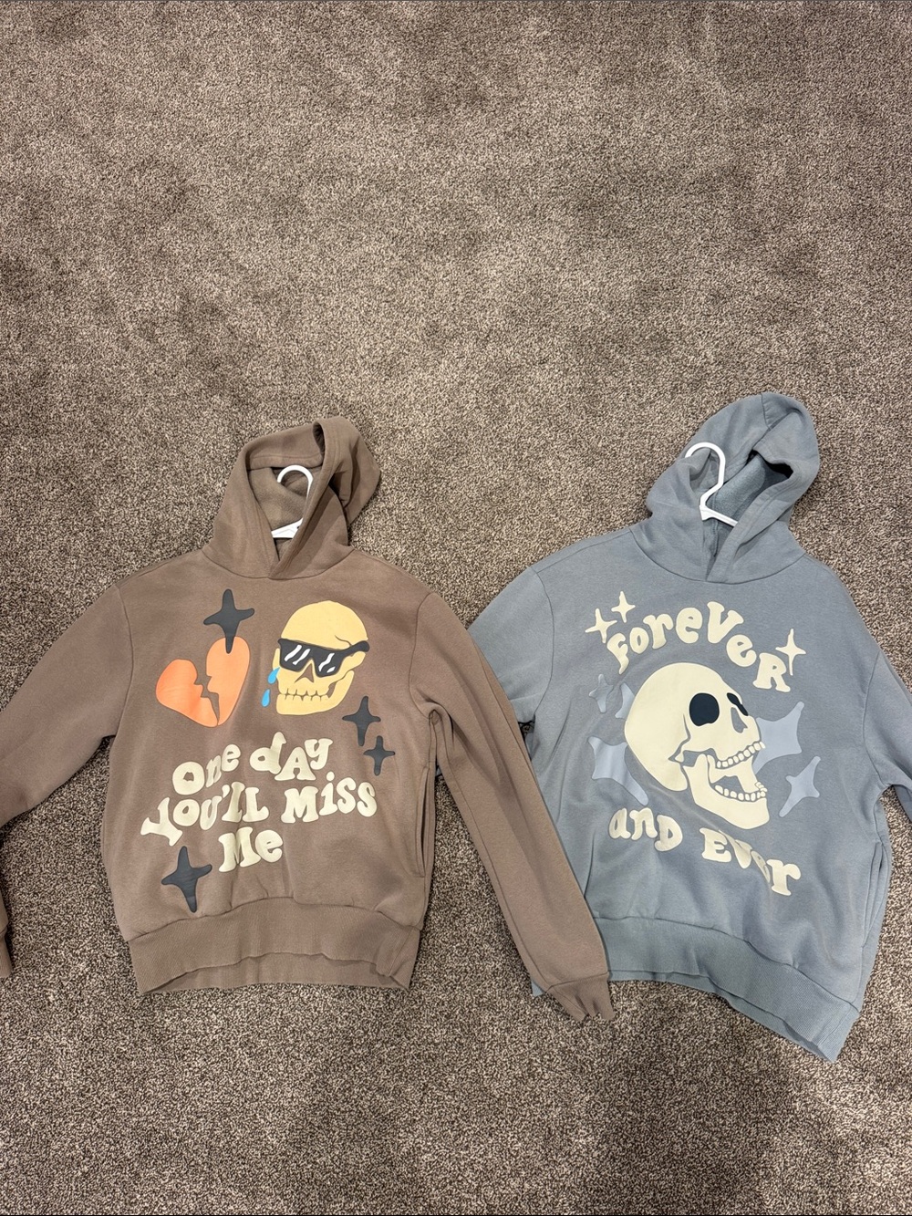 2x pacsun sweatshirts brown small, blue large.